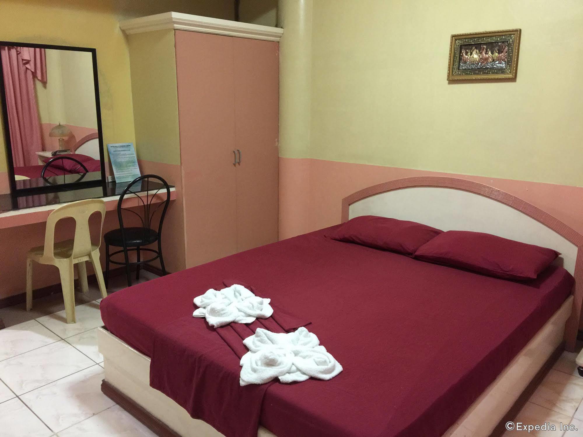 Buen Bella Pension House Tagbilaran-stad Buitenkant foto