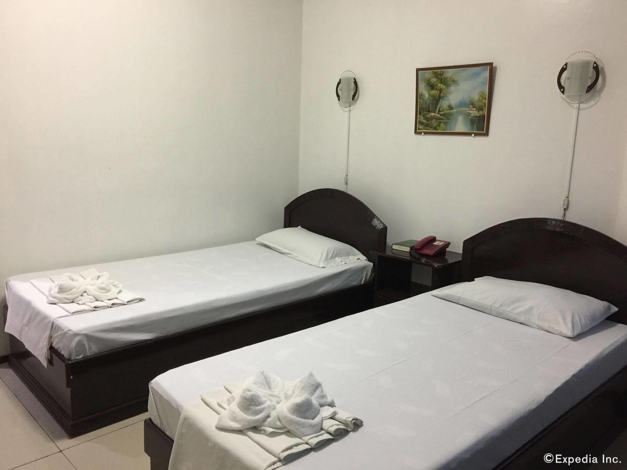 Buen Bella Pension House Tagbilaran-stad Buitenkant foto